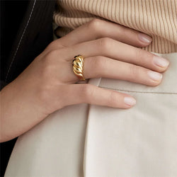 DORIS RING